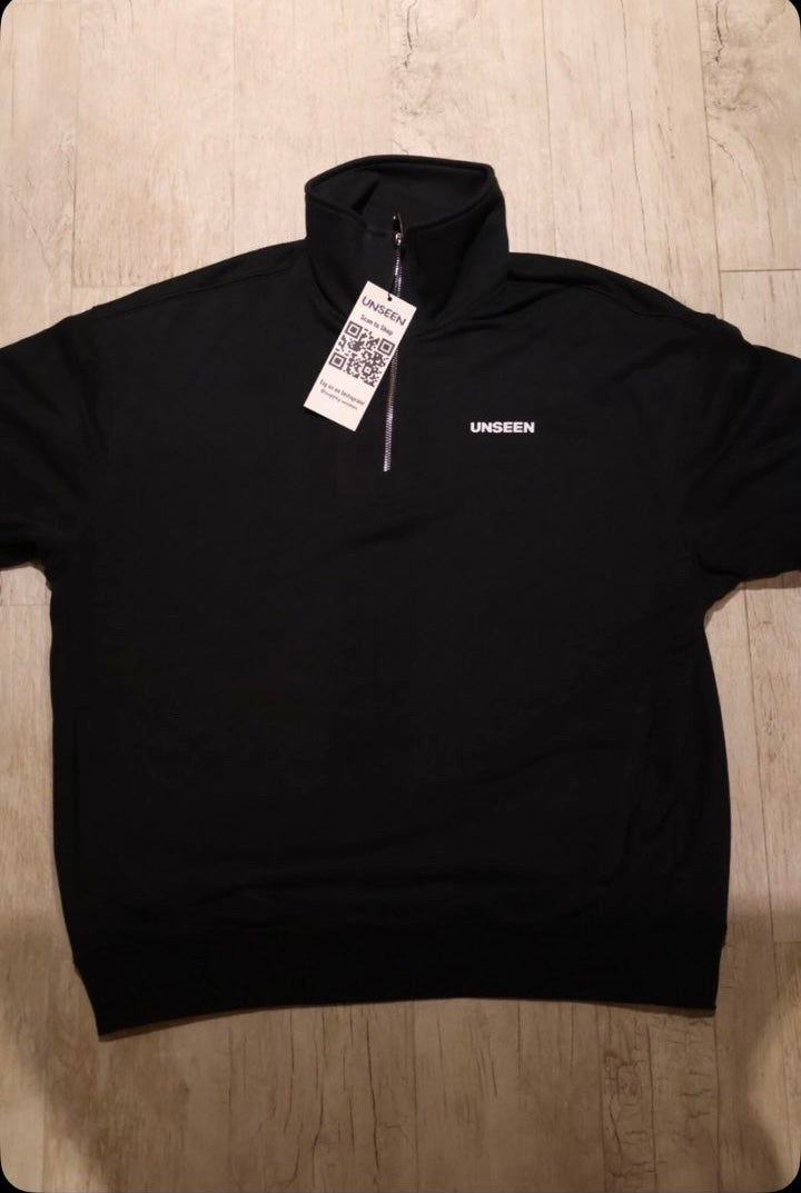 Quarter zip unseen