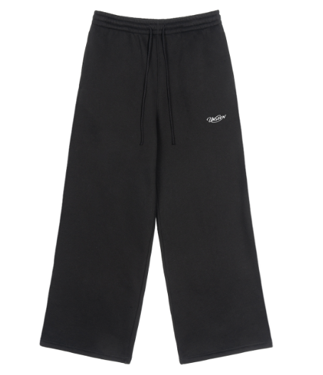 Straight leg sweatpants